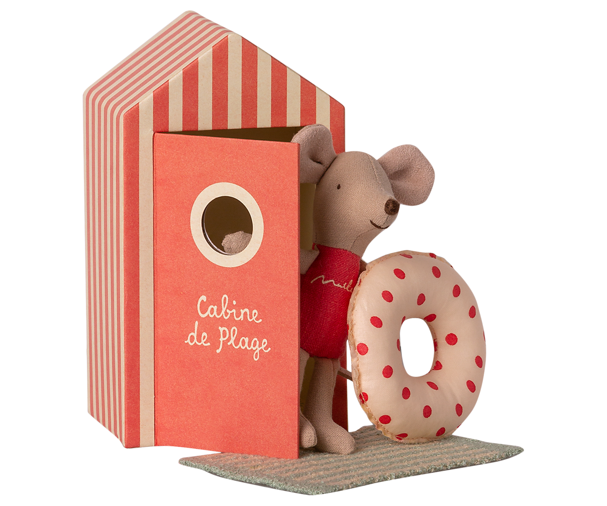 Kleine Schwester Strandmaus mit Strandkabine Maileg