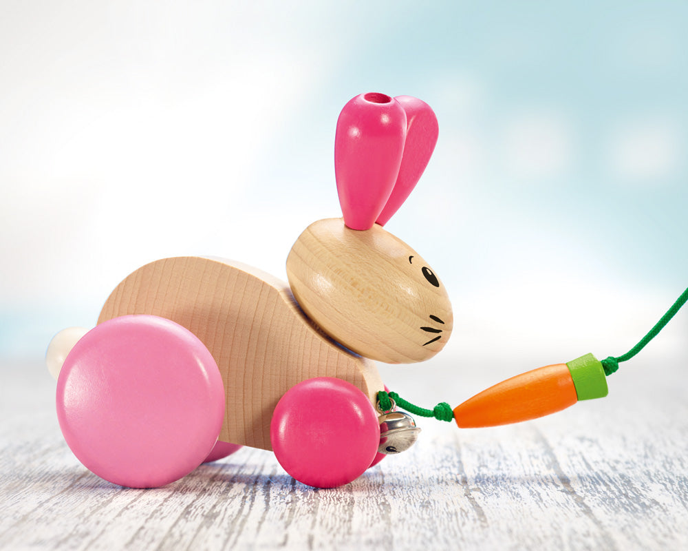 Nachzieh Hase Holzspielzeug von Selecta